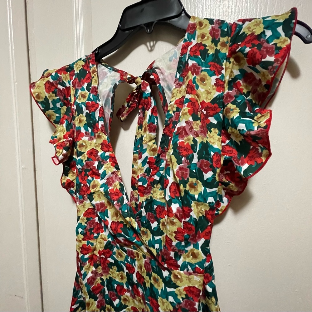 Colorful Ruffled Backless Floral Dress - Picture 2 of 6